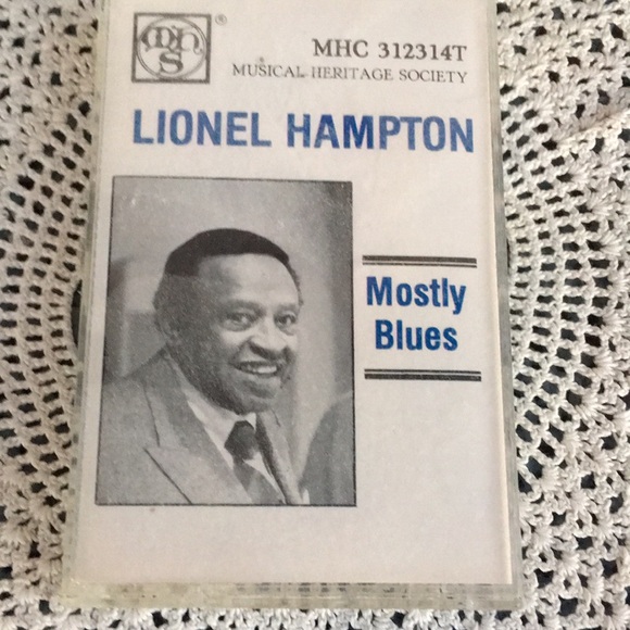 Lionel Hampton Mostly Blues Cassette - Picture 2 of 4